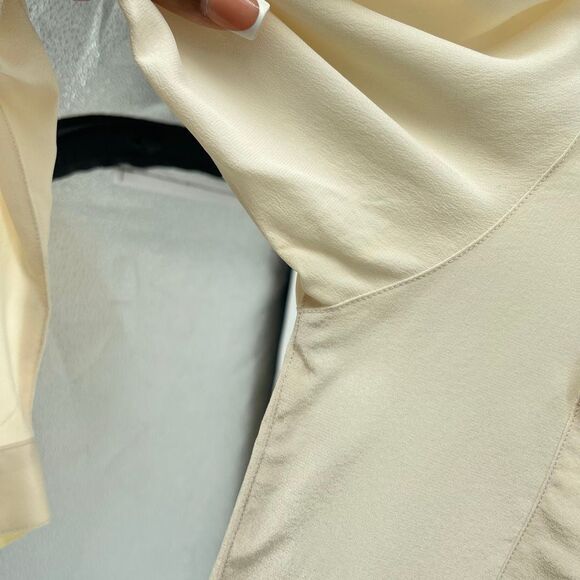 Diane Gilman Petite Women’s Cream 100% Silk Button Front Blouse Small Washable - Picture 9 of 14